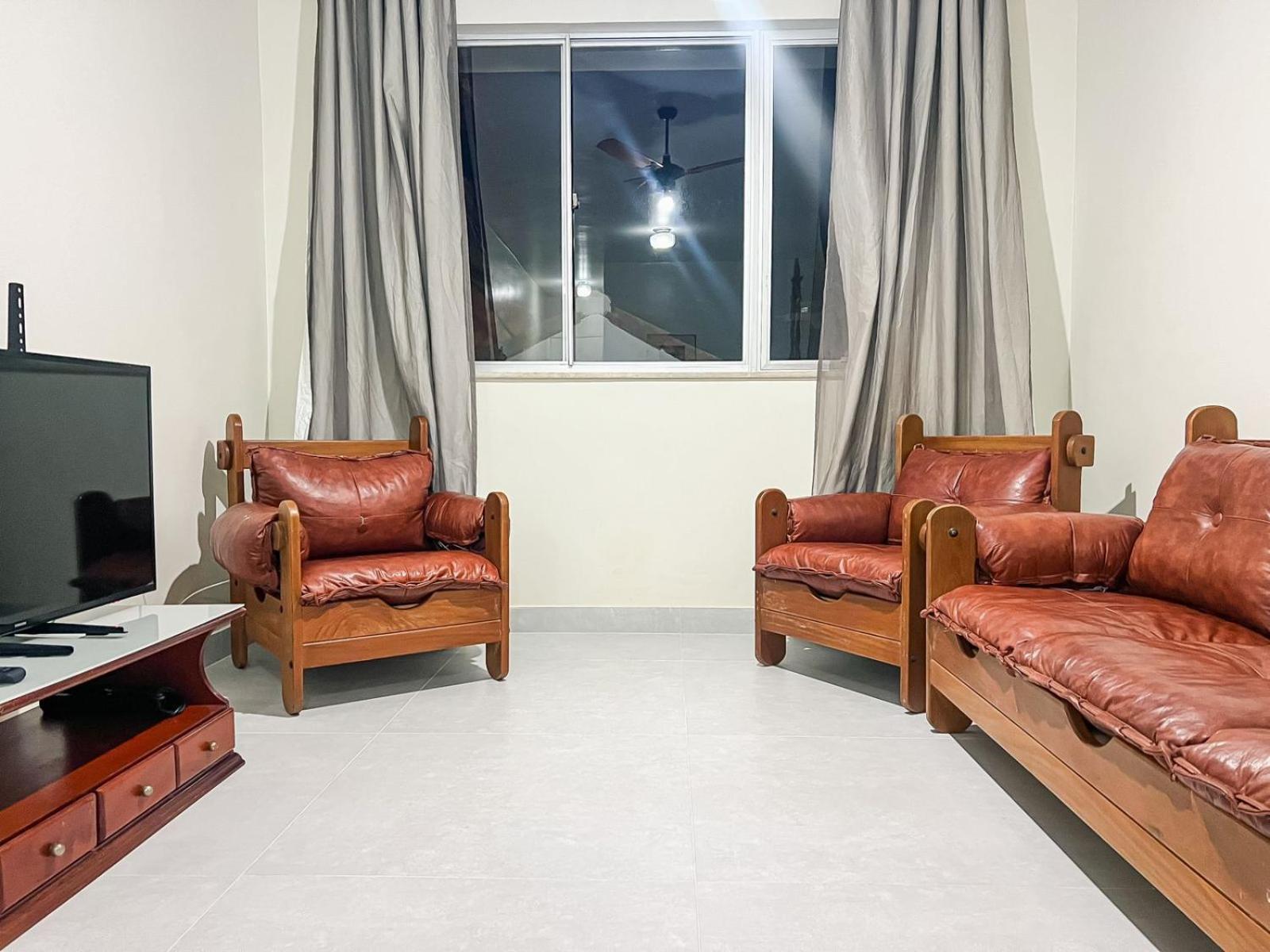 Apartamento Na Praia Do Forte - Poucos Passos Do Mar Cabo Frio Exteriör bild
