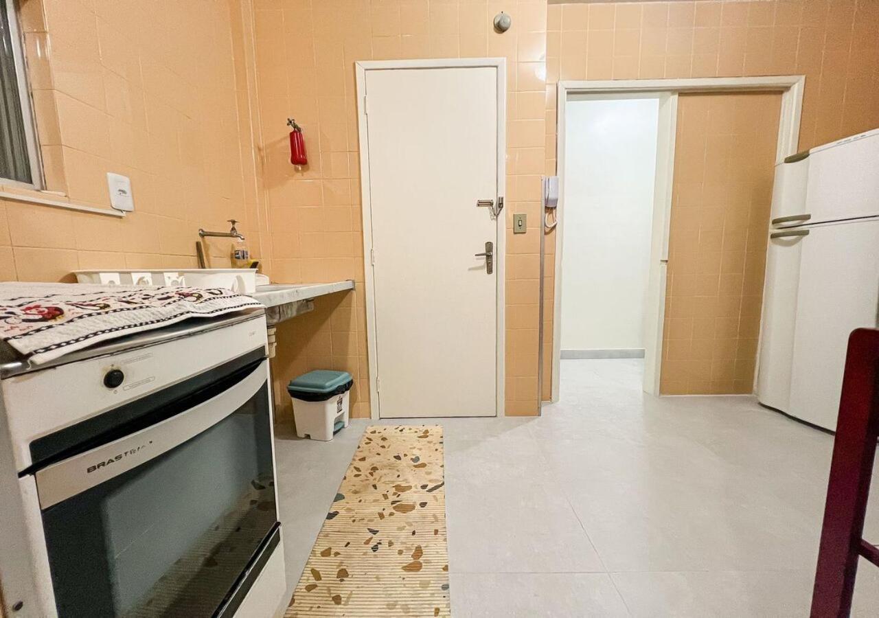 Apartamento Na Praia Do Forte - Poucos Passos Do Mar Cabo Frio Exteriör bild